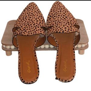 Leopard print style suede mule
